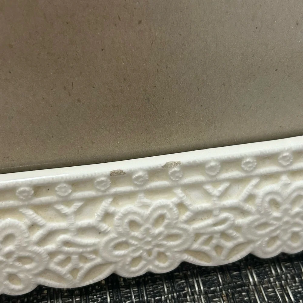 Elsa L Inc Ivory Floral Lace Ceramic Photo Frame Vintage Made in Taiwan